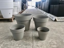 Maceta redonda plástico Mitu Pac